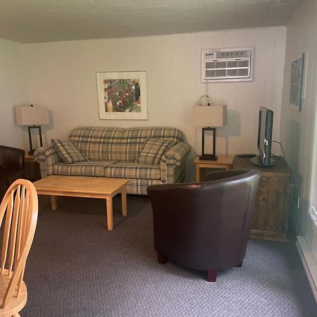 Colonial Bay Motel And Cottages Huntsville Luaran gambar