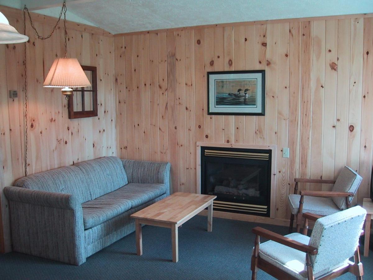 Colonial Bay Motel And Cottages Huntsville Luaran gambar