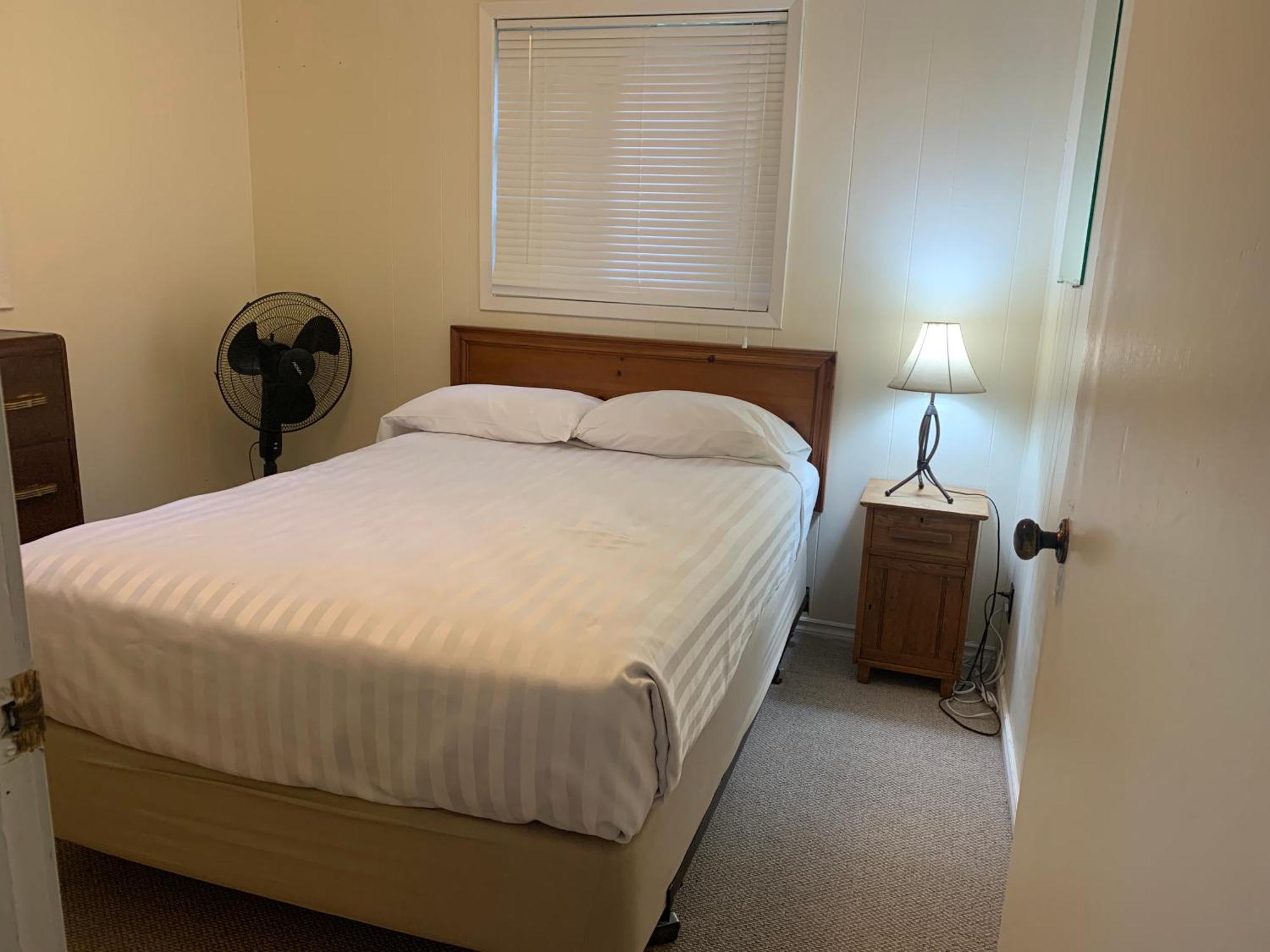 Colonial Bay Motel And Cottages Huntsville Luaran gambar