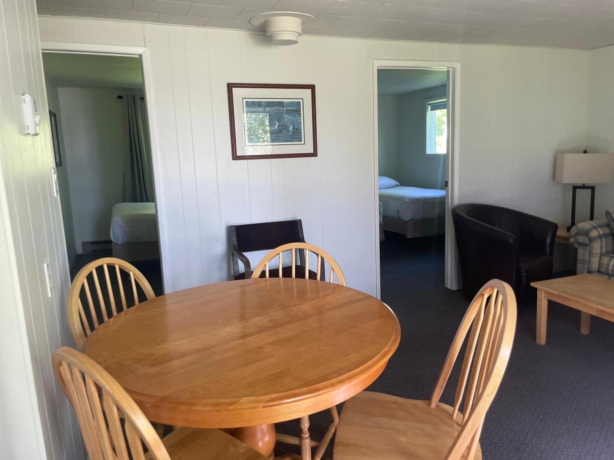 Colonial Bay Motel And Cottages Huntsville Luaran gambar
