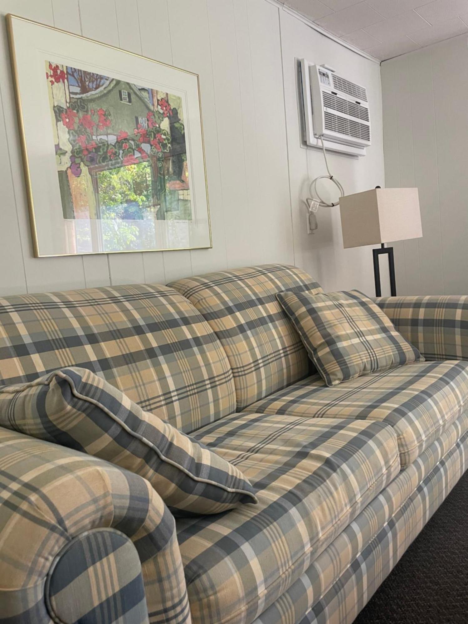 Colonial Bay Motel And Cottages Huntsville Luaran gambar